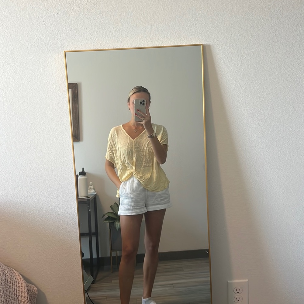 Yellow dot blouse
